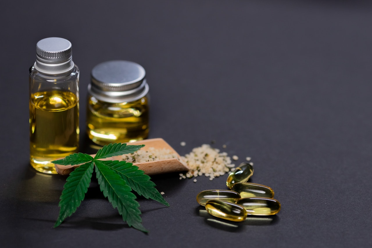 Ingredient Spotlight: Hemp Seed Oil