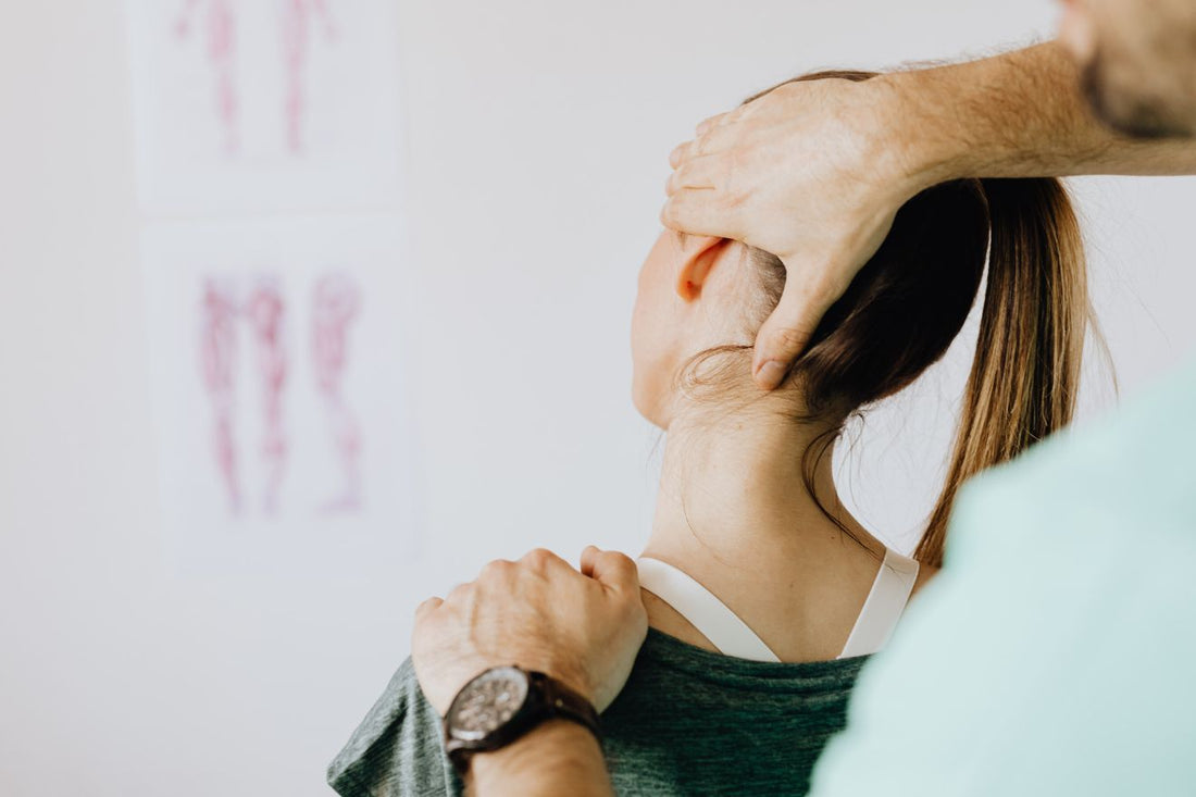 Is Tech Neck Making Your Neck Wrinkles Worse?